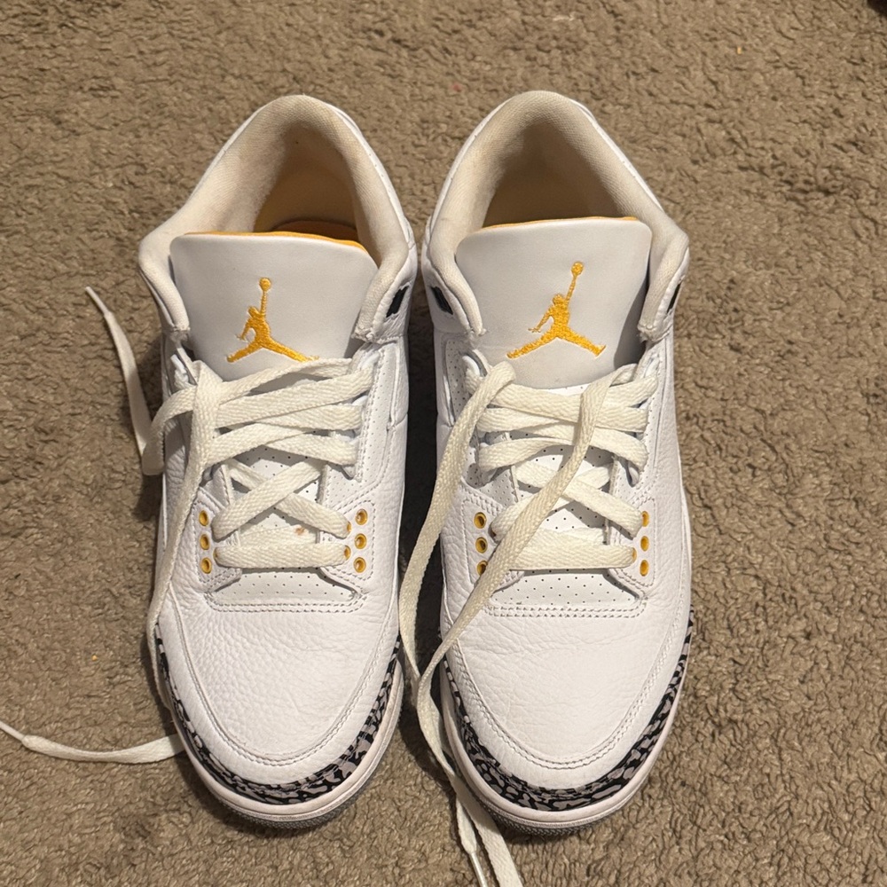 Wmns Air Jordan 3 Retro laser with box - Picture 4 of 4